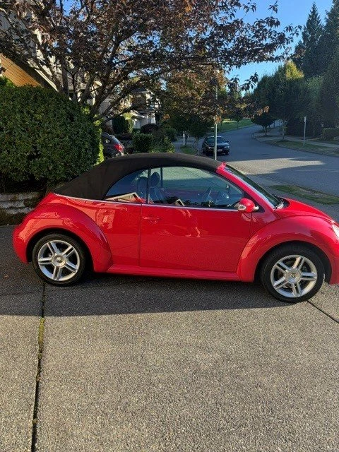 2004 Volkswagen New Beetle - Image 3 of 12