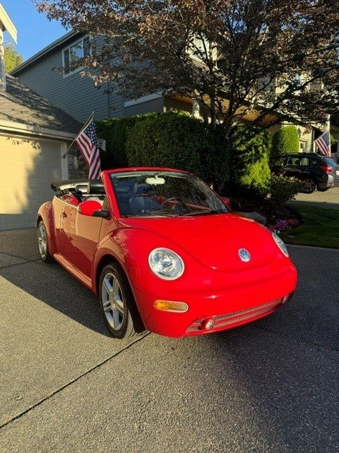 2004 Volkswagen New Beetle - Image 6 of 12