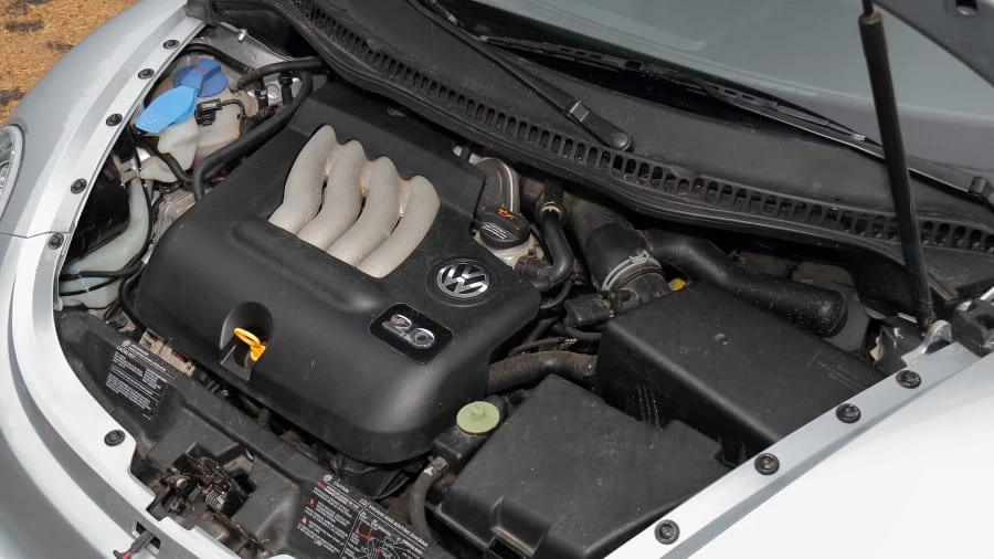 2004 Volkswagen New Beetle - Image 6 of 21
