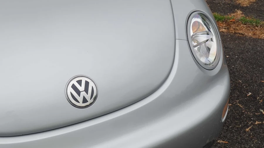 2004 Volkswagen New Beetle - Image 20 of 21
