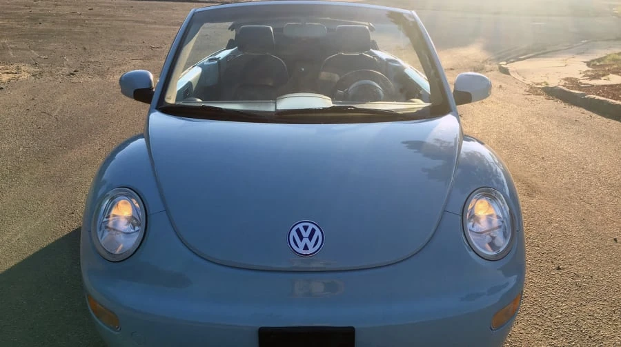 2004 Volkswagen New Beetle - Image 10 of 10