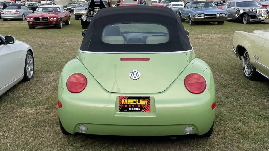 2004 Volkswagen New Beetle - Image 5 of 6