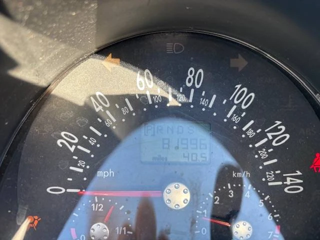 2004 Volkswagen New Beetle - Image 12 of 13
