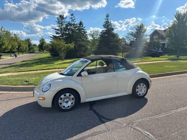 2004 Volkswagen New Beetle - Image 7 of 13