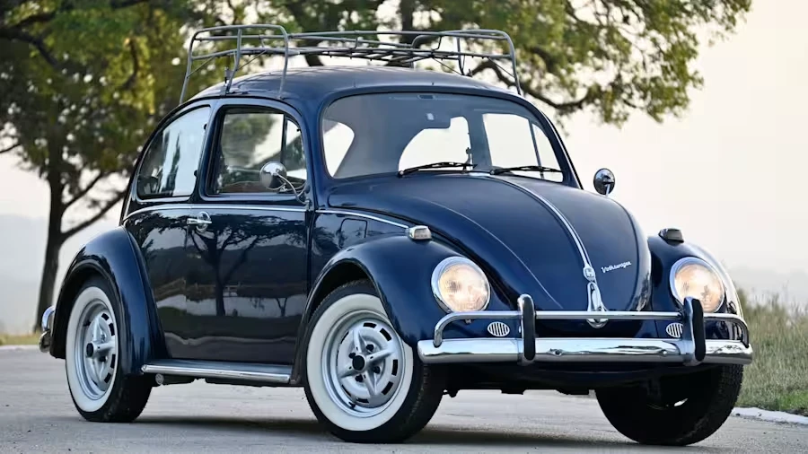 2004 Volkswagen New Beetle - Image 10 of 16
