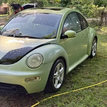 2004 Volkswagen Beetle