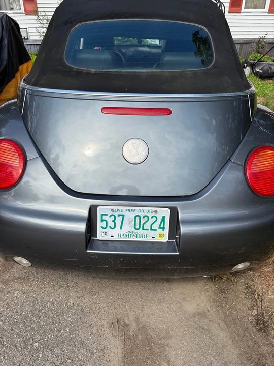 2004 Volkswagen New Beetle - Image 3 of 8