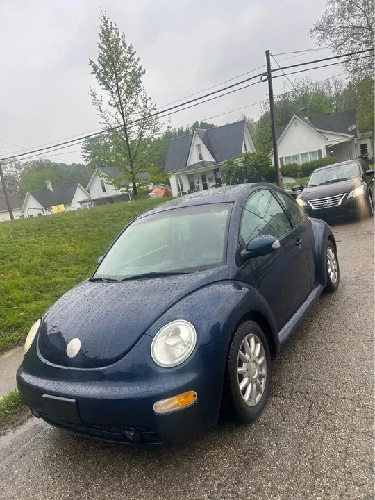 2004 Volkswagen New Beetle - Image 2 of 7