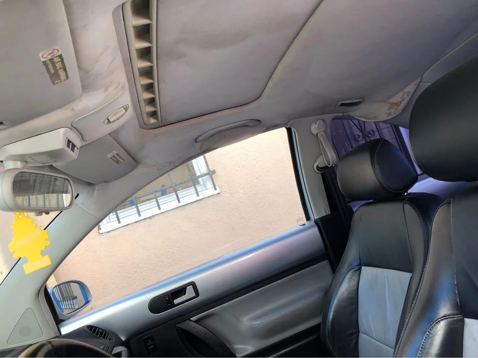 2004 Volkswagen New Beetle - Image 13 of 16