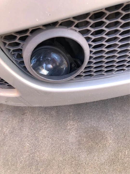 2004 Volkswagen New Beetle - Image 15 of 16