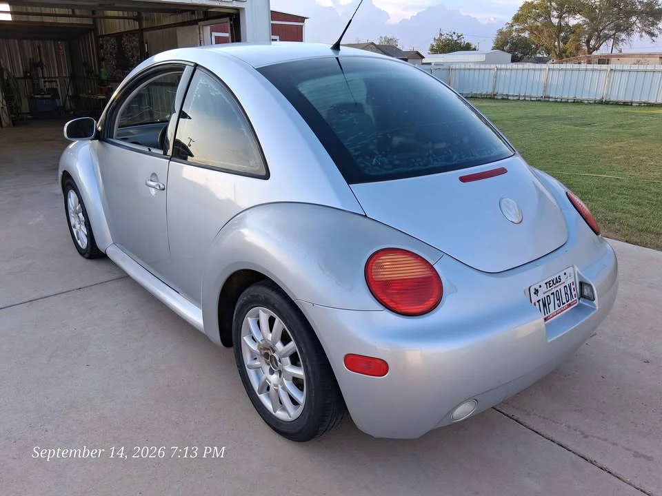 2004 Volkswagen New Beetle - Image 4 of 20
