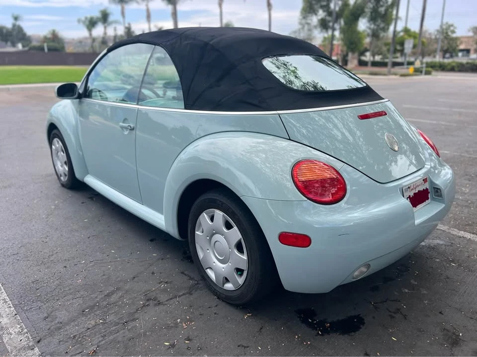 2004 Volkswagen New Beetle - Image 3 of 11