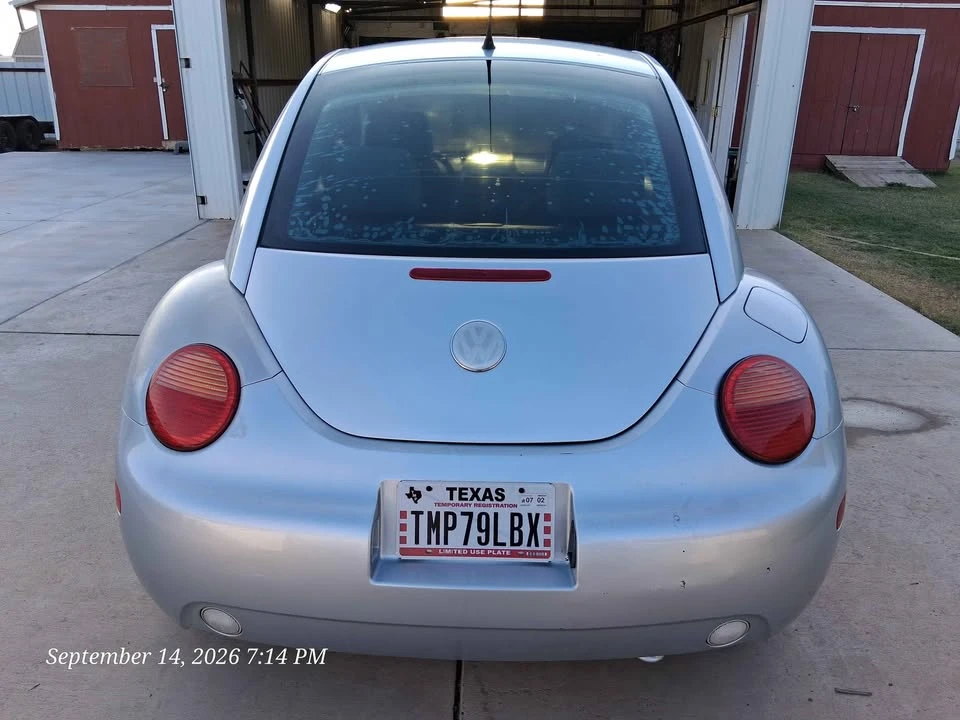 2004 Volkswagen New Beetle - Image 5 of 20