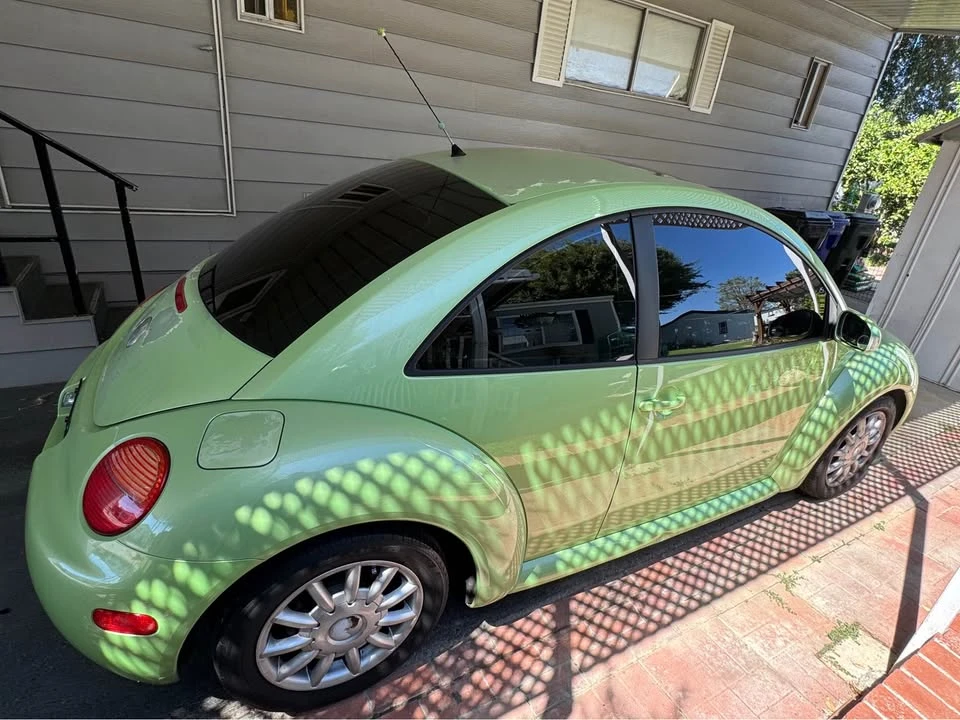 2004 Volkswagen New Beetle - Image 12 of 16