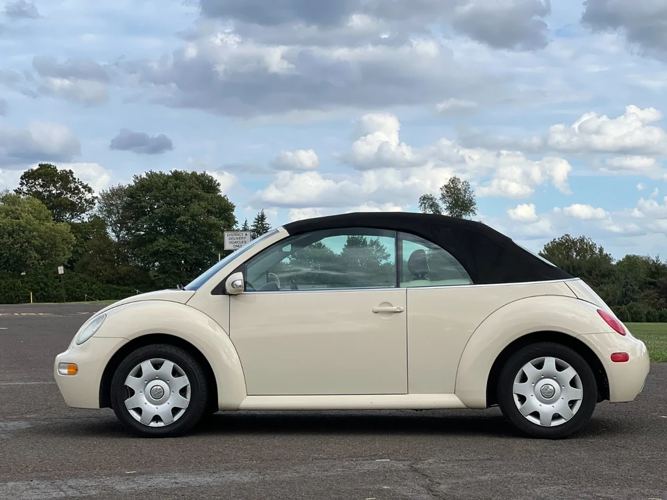 2004 Volkswagen New Beetle - Image 7 of 21