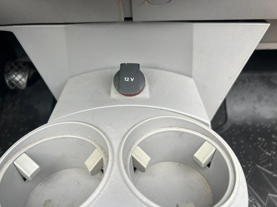 2004 Volkswagen New Beetle - Image 21 of 21