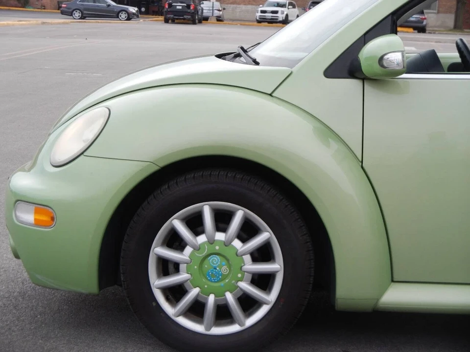 2004 Volkswagen New Beetle - Image 12 of 12