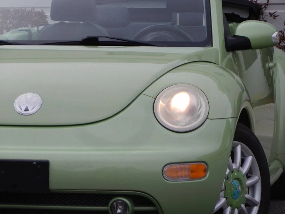 2004 Volkswagen New Beetle - Image 4 of 12
