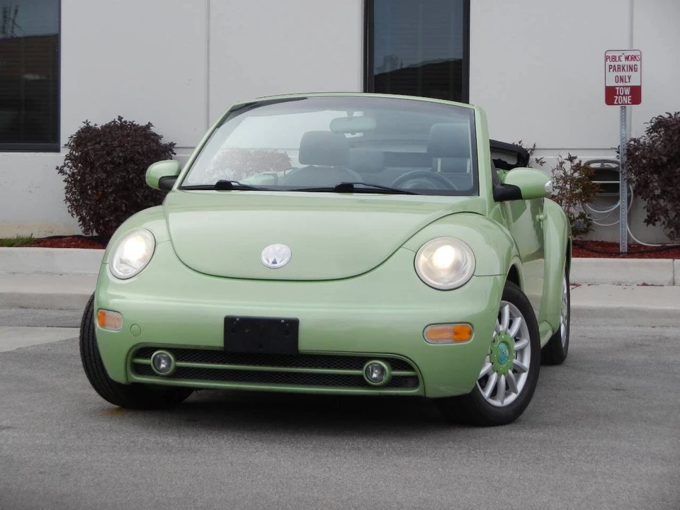 2004 Volkswagen New Beetle - Image 3 of 12