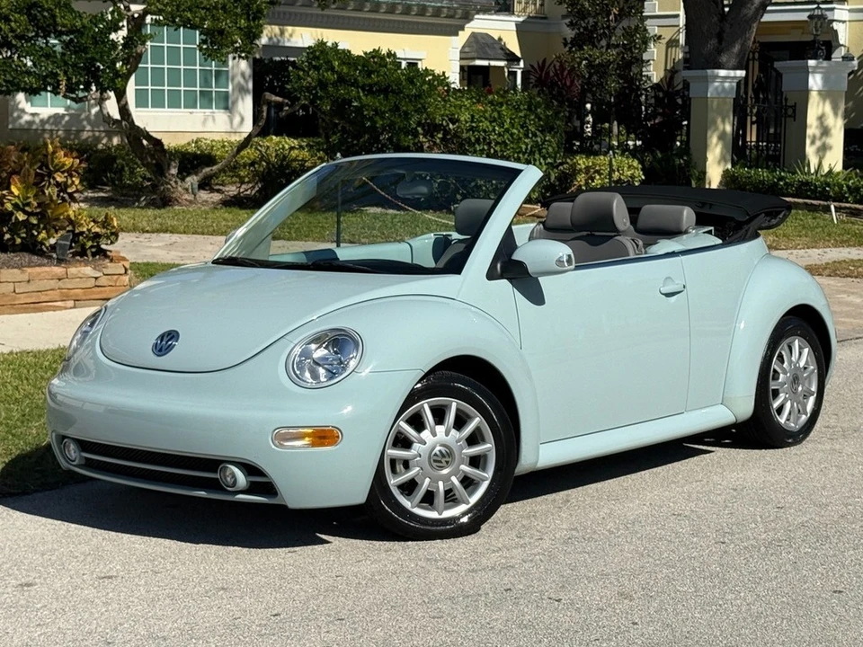 2004 Volkswagen New Beetle - Image 13 of 21