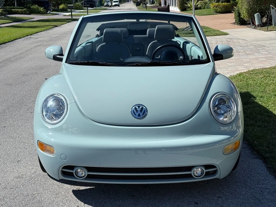 2004 Volkswagen New Beetle - Image 5 of 21