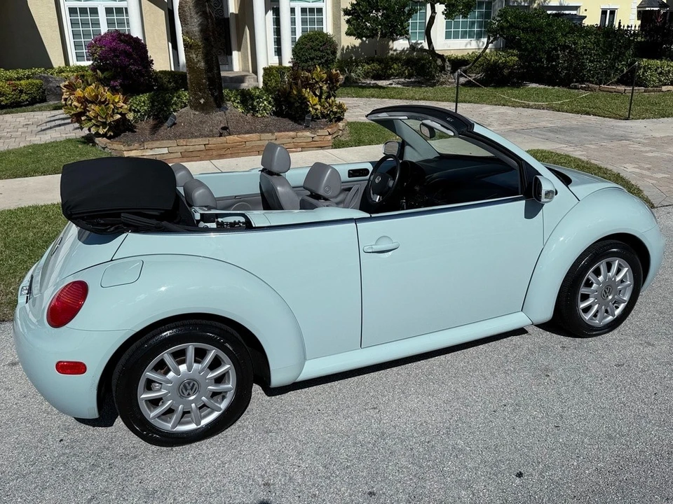 2004 Volkswagen New Beetle - Image 4 of 21