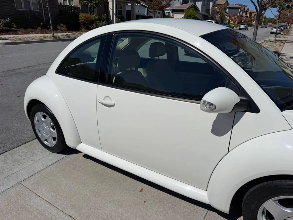 2004 Volkswagen New Beetle - Image 12 of 22