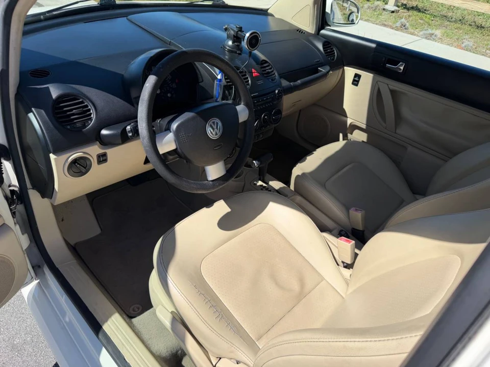 2004 Volkswagen New Beetle - Image 18 of 22