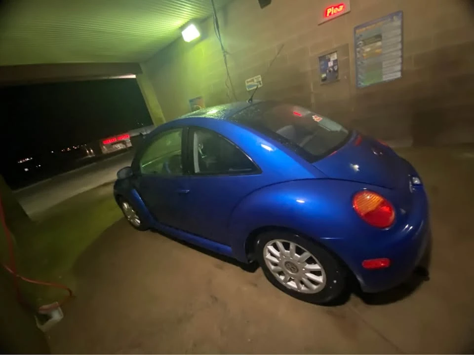 2004 Volkswagen New Beetle - Image 5 of 5