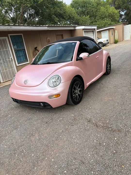2004 Volkswagen New Beetle - Image 2 of 8
