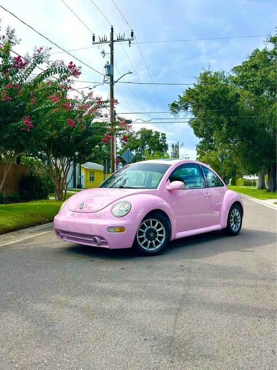 2004 Volkswagen New Beetle - Image 11 of 17