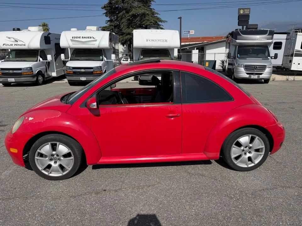 2004 Volkswagen New Beetle - Image 3 of 10