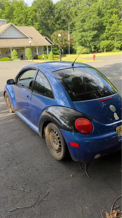 2004 Volkswagen New Beetle - Image 4 of 7