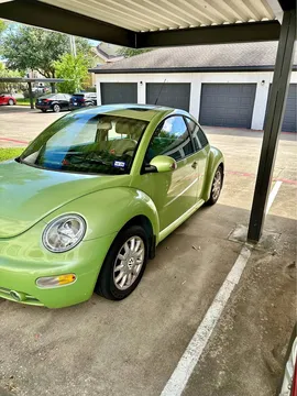 2004 Volkswagen Beetle Turbo Hatchback 2D