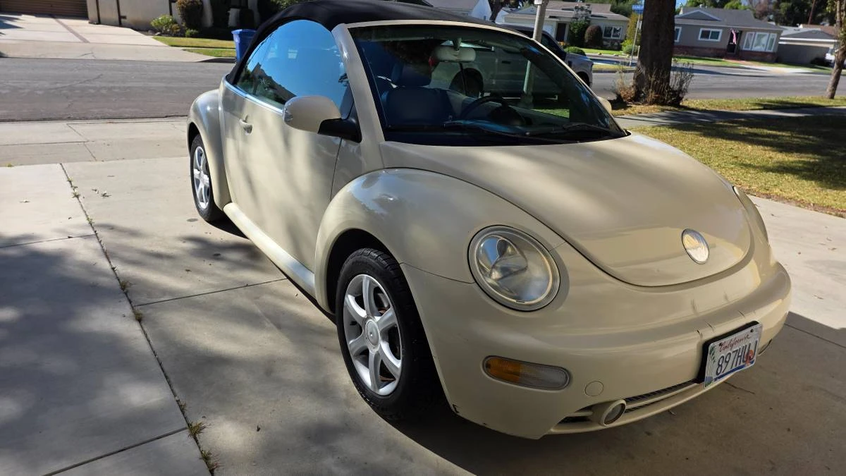 2004 Volkswagen New Beetle - Image 4 of 7
