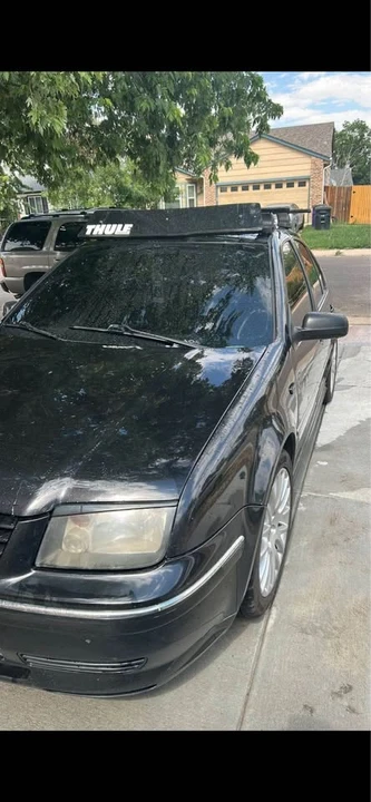 2004 Volkswagen A4 Jetta - Image 2 of 11