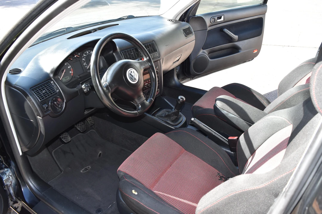 2004 Volkswagen GTI Mk4 - Image 29 of 31
