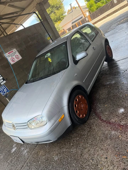 2004 Volkswagen GTI Mk4 - Image 3 of 7