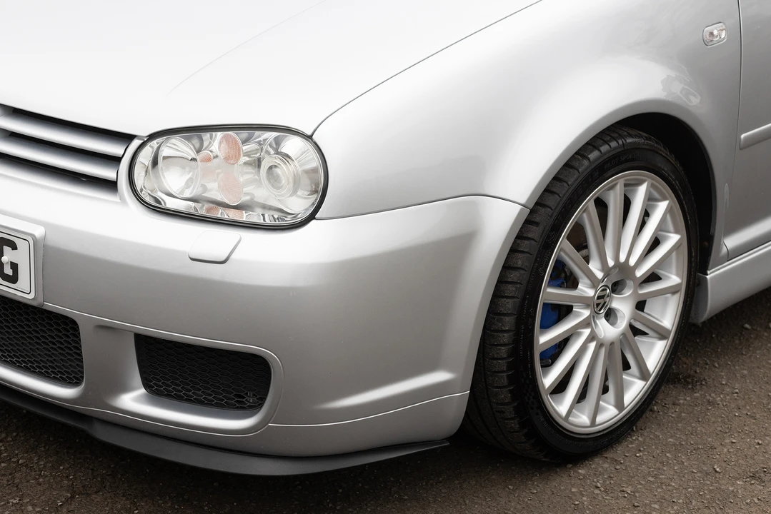2004 Volkswagen R32 Mk4 - Image 21 of 31