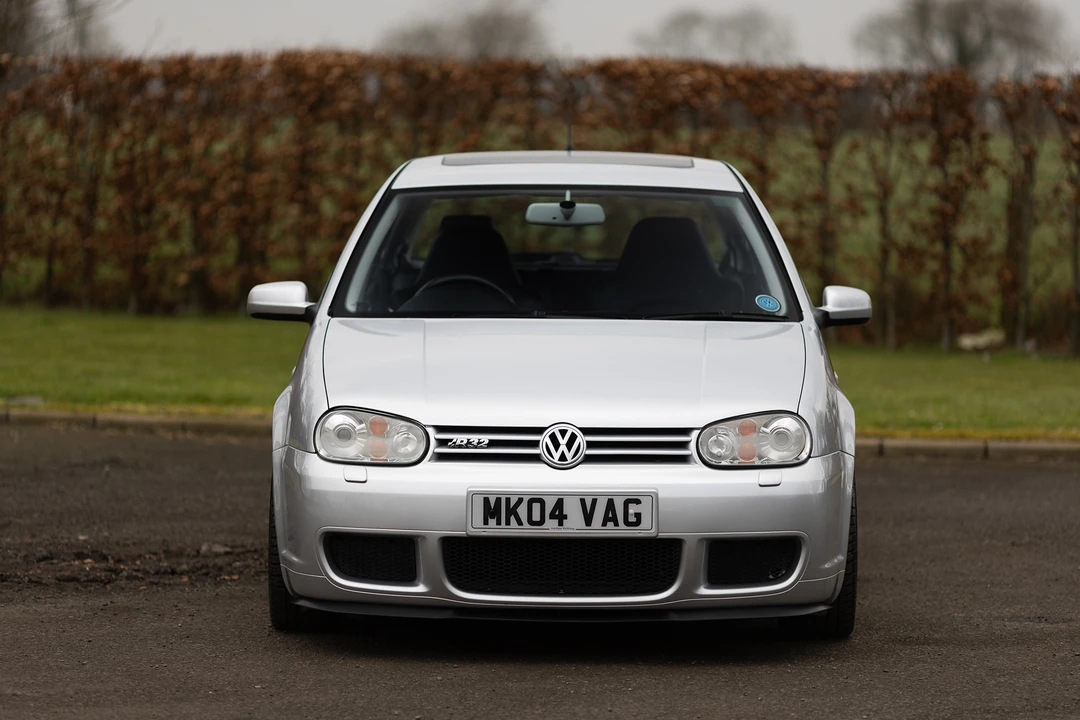 2004 Volkswagen R32 Mk4 - Image 9 of 31