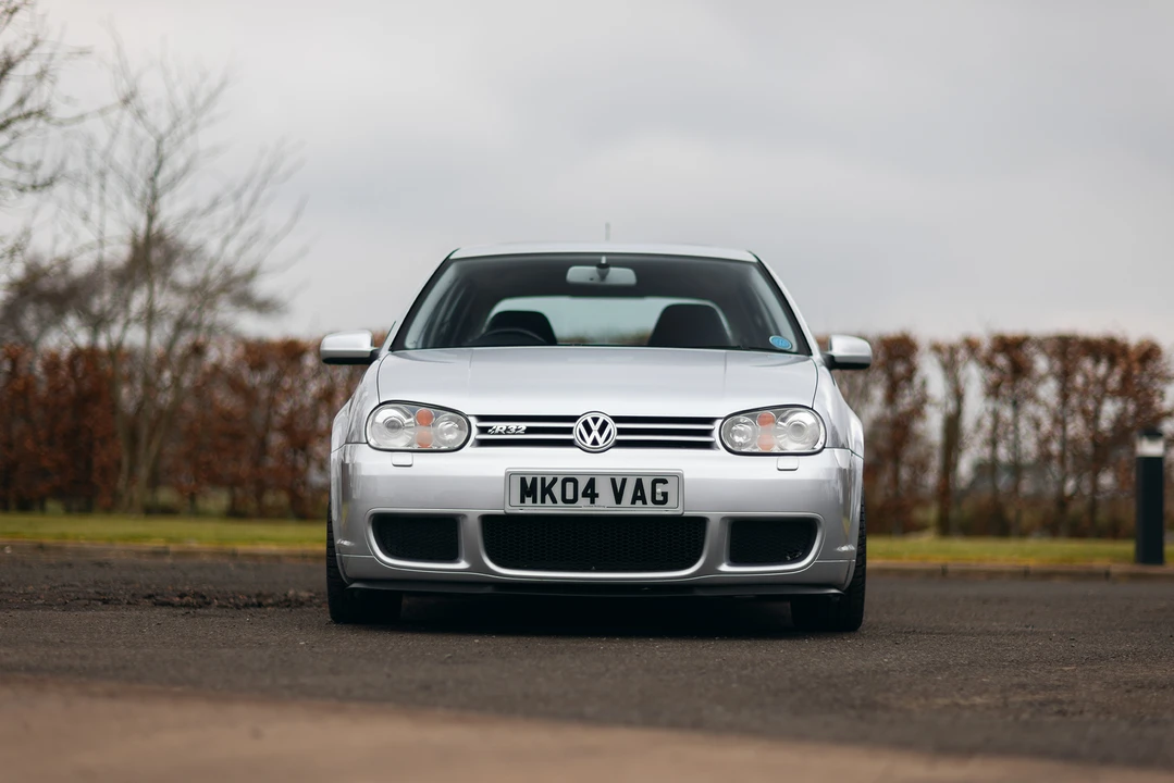 2004 Volkswagen R32 Mk4 - Image 2 of 31