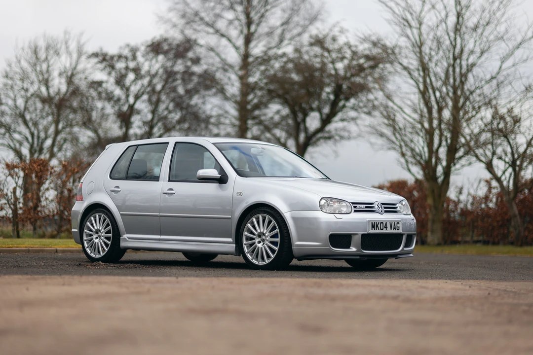 2004 Volkswagen R32 Mk4 - Image 8 of 31