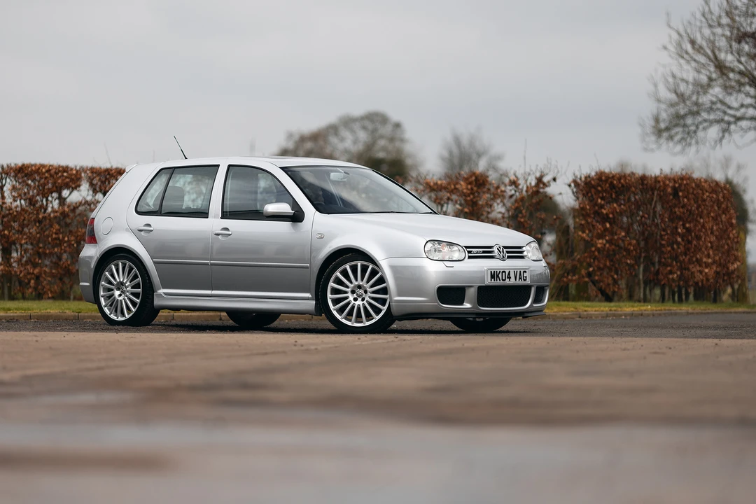 2004 Volkswagen R32 Mk4 - Image 15 of 31