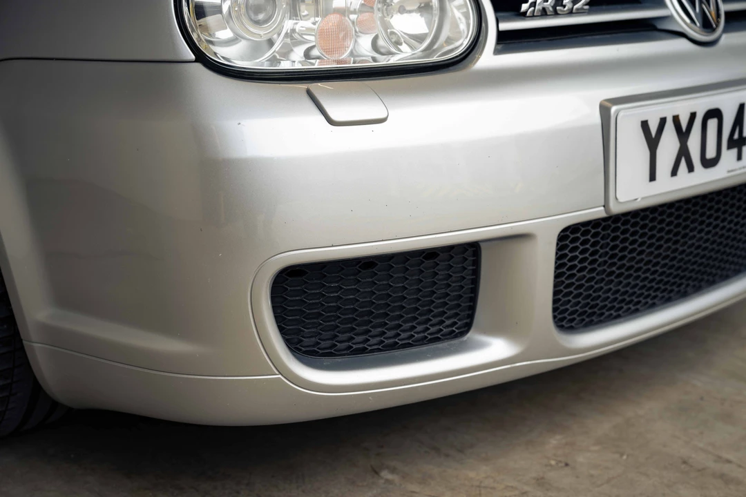 2004 Volkswagen R32 Mk4 - Image 13 of 31