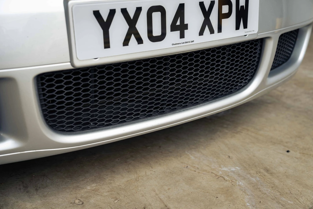 2004 Volkswagen R32 Mk4 - Image 14 of 31