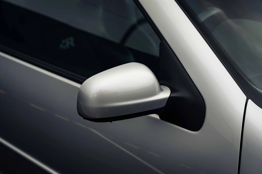 2004 Volkswagen R32 Mk4 - Image 28 of 31