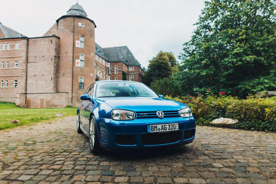 2004 Volkswagen R32 Mk4 - Image 11 of 31