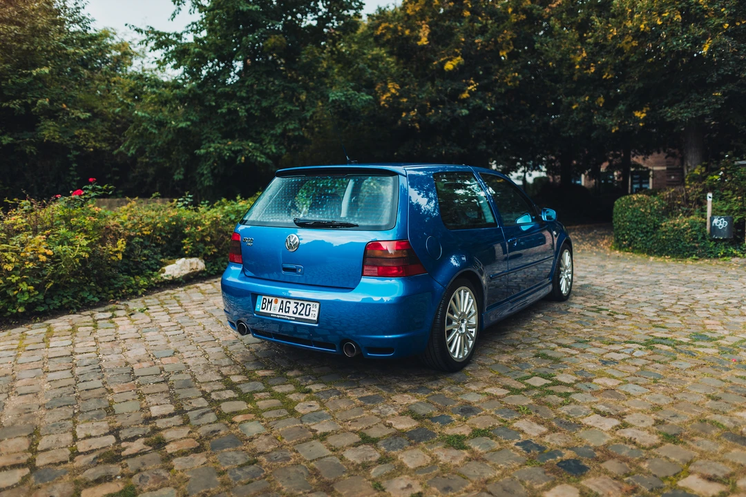 2004 Volkswagen R32 Mk4 - Image 8 of 31