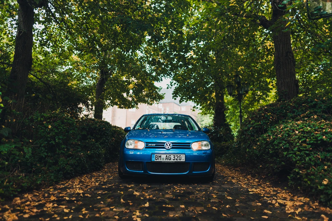 2004 Volkswagen R32 Mk4 - Image 13 of 31