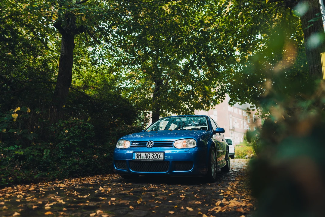 2004 Volkswagen R32 Mk4 - Image 14 of 31